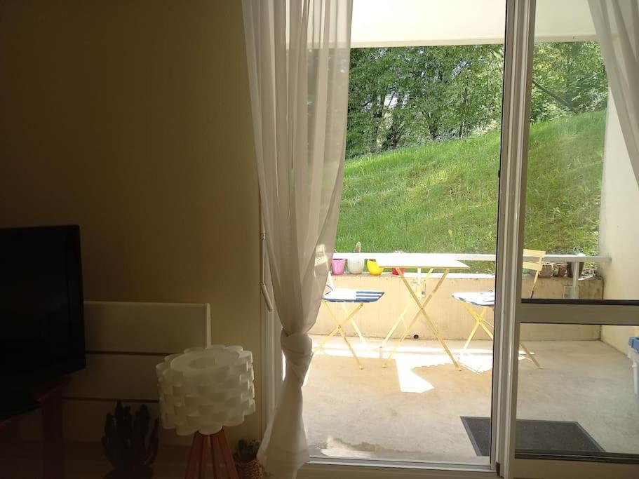 Le Doubs Cosy Apartment Besancon Exterior photo